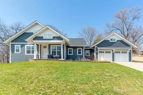 8610 Lakeshore, Pleasant Prairie, WI 53158