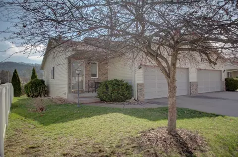 968 8th, Onalaska, WI 54650