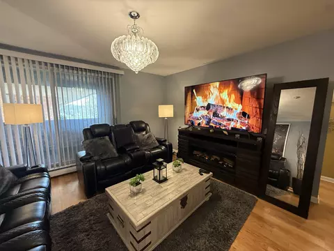 4155 W Rivers Edge #13, Brown Deer, WI 53209