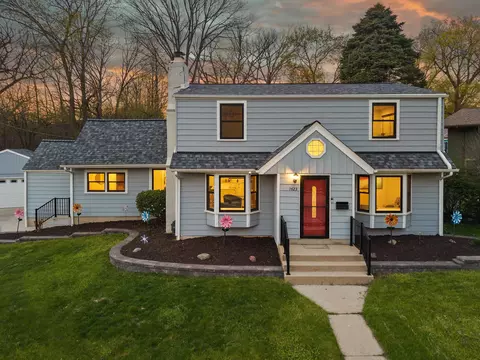 1423 St Charles, Wauwatosa, WI 53213
