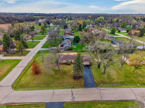 4325 N 142nd, Brookfield, WI 53005