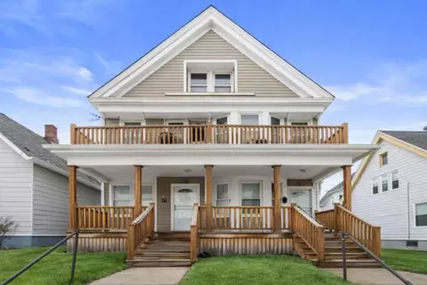 3143 N Holton #3145, Milwaukee, WI 53212