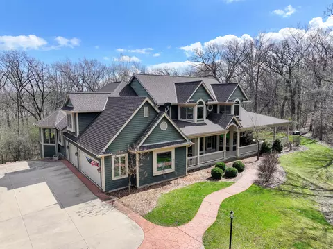 12301 W Ryan, Franklin, WI 53132