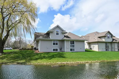 4870 S Waterview, Greenfield, WI 53220