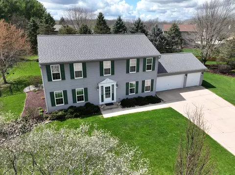 1109 Buteo, Burlington, WI 53105