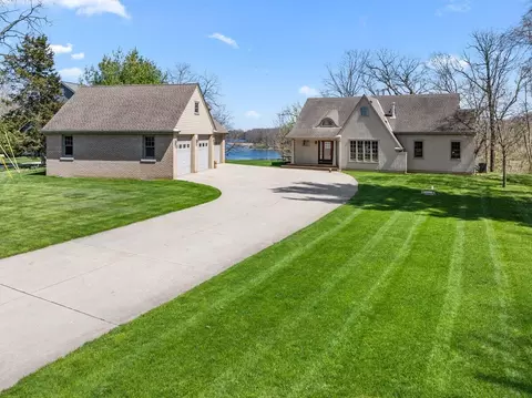 w289n7940 Park, Merton, WI 53029