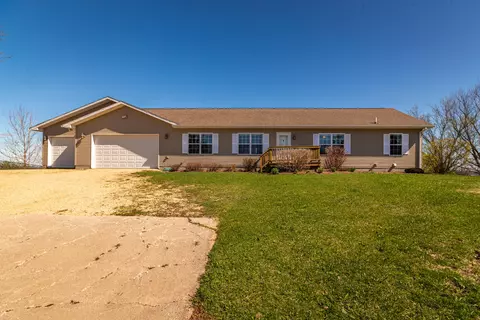 226 Main, Seneca, WI 54654