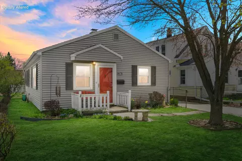 2706 S 71st, Milwaukee, WI 53219