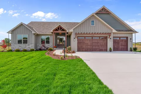 2110 Highland, Yorkville, WI 53177