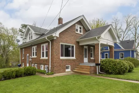 220 Fox, Mukwonago, WI 53149