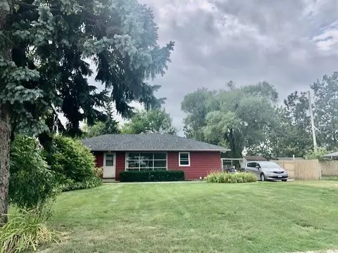 2701 Rapids, Racine, WI 53404