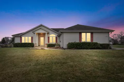 n67w13397 Roman, Menomonee Falls, WI 53051