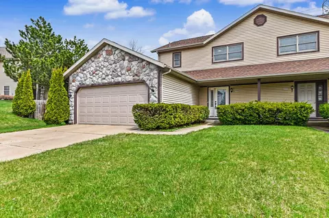 1570 Iroquois, Grafton, WI 53024