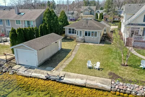 1603 Milwaukee, Delafield, WI 53018