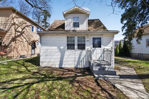 5734 N 37th, Milwaukee, WI 53209