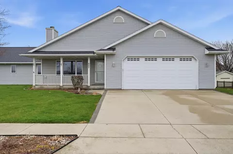 607 S 2nd, Cedar Grove, WI 53013