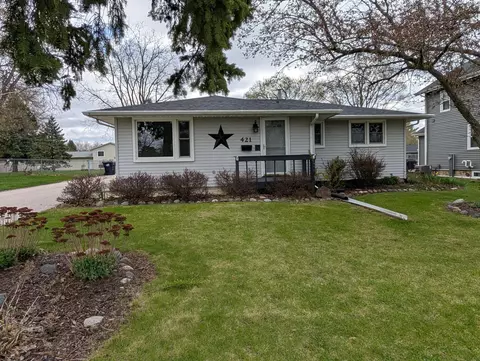 421 N Lincoln, Elkhorn, WI 53121