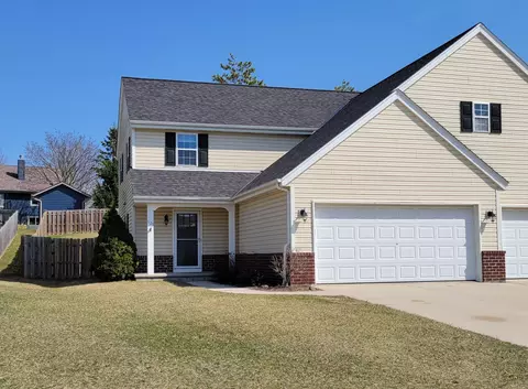 1125 White Sands, West Bend, WI 53090