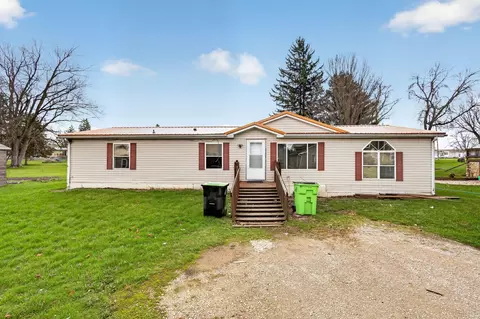 408 S Depot, Fox Lake, WI 53933
