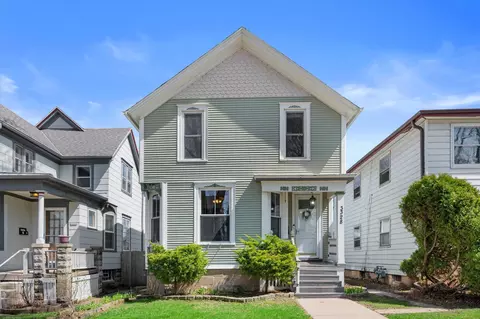 3328 N Bartlett, Milwaukee, WI 53211