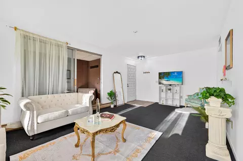 4253 W Rivers Edge #24, Brown Deer, WI 53209