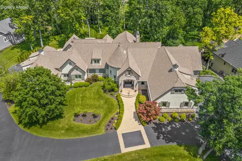 1277 Geneva National, Geneva, WI 53147