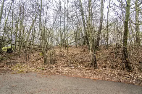 Lt1 Thoma Park, West Bend, WI 53095