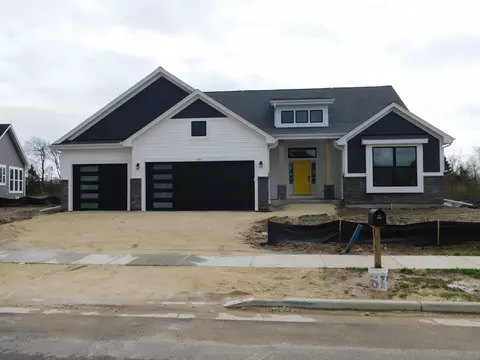 256 Candleberry, Grafton, WI 53024