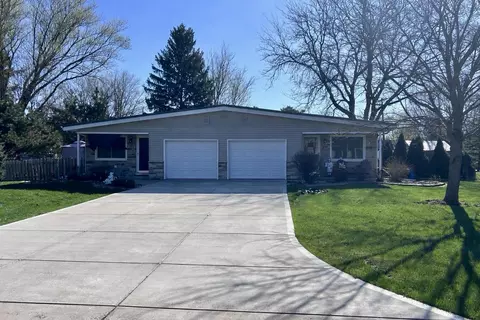 270 N Arlington #272, North Prairie, WI 53153