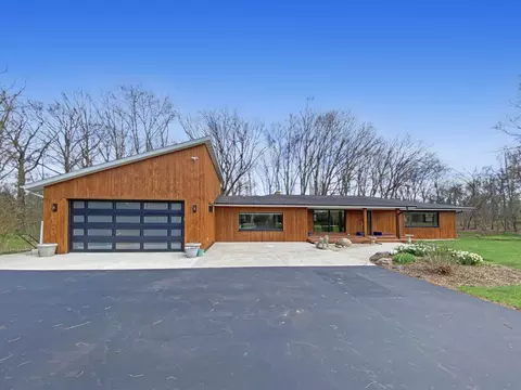 1311 41st, Somers, WI 53144