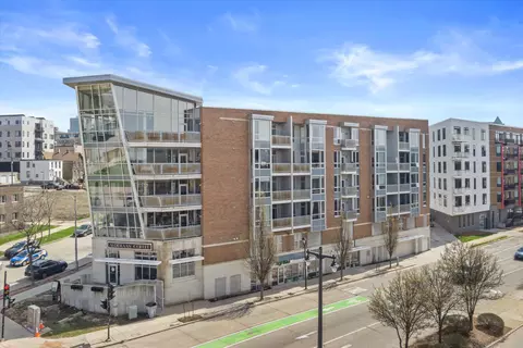 1541 N Jefferson #405, Milwaukee, WI 53202