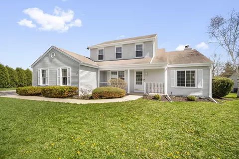 8700 S 13th, Oak Creek, WI 53154