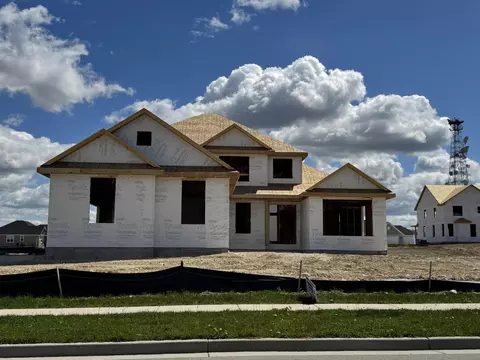 2453 Cedar Blfs, Slinger, WI 53086