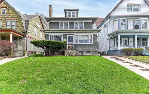 2742 N Downer, Milwaukee, WI 53211