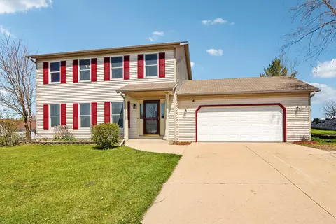 1412 Stoneridge, Watertown, WI 53098