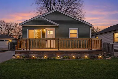 1304 Graceland, Mount Pleasant, WI 53403