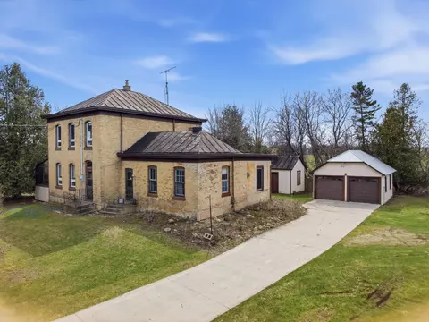 3510 County Highway Q, Manitowoc, WI 54220