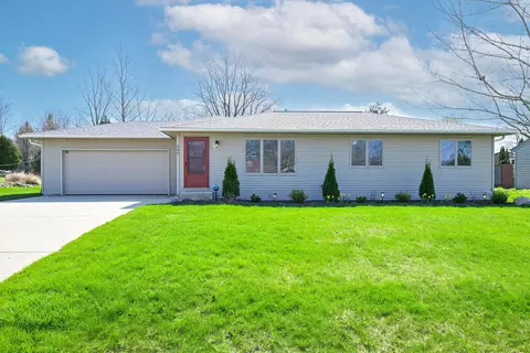 284 Prairie, Grafton, WI 53024