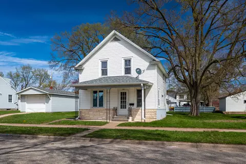 2011 21st, La Crosse, WI 54601