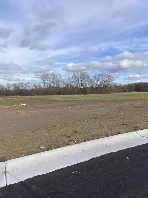 s53w26728 Gemstone, Waukesha, WI 53189