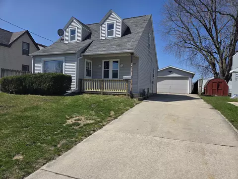 2230 S 10th, Manitowoc, WI 54220