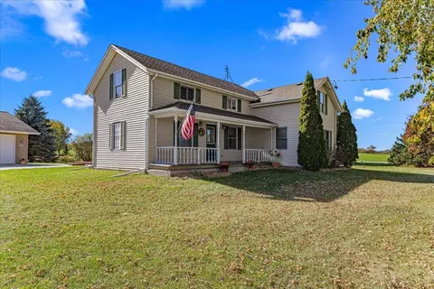 w5689 County Road West, Sherman, WI 53001