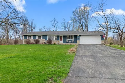 20000 Glenoaks, Brookfield, WI 53045