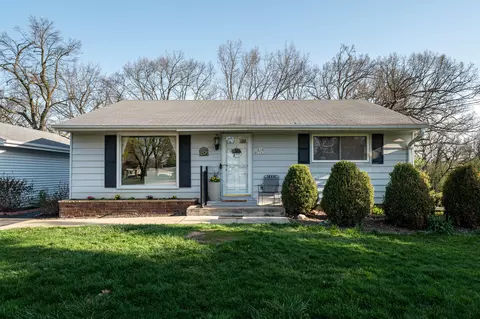 s14w22426 National, Waukesha, WI 53186