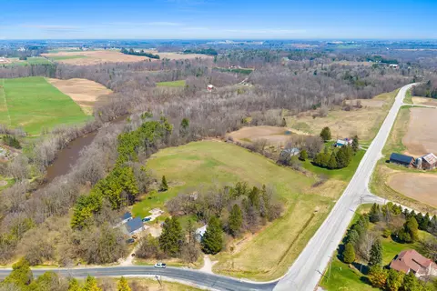 9932 County Highway Jj, Manitowoc Rapids, WI 54220