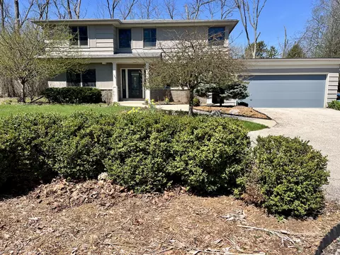 340 W Indian Crk, Fox Point, WI 53217