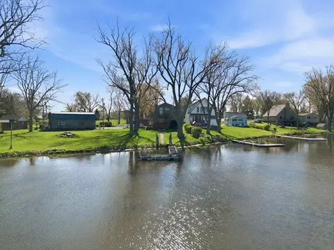 10317 195th, Bristol, WI 53104