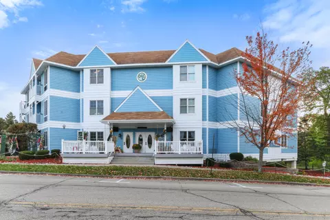 123 Center #301, Lake Geneva, WI 53147