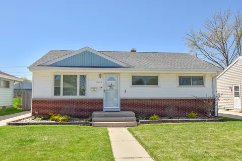 2845 S 66th, Milwaukee, WI 53219