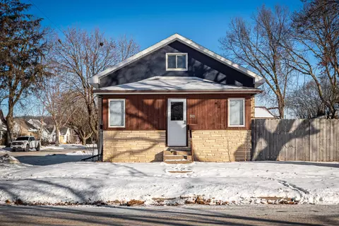 1903 14th, La Crosse, WI 54601